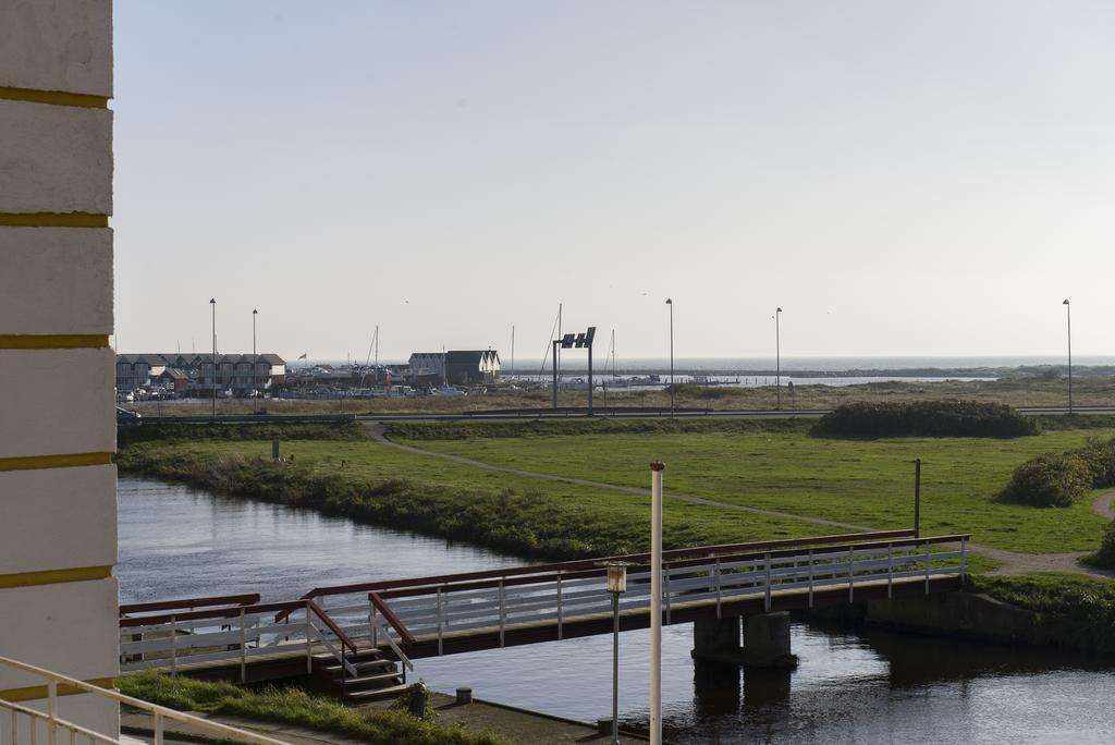 Badehotellet Grenaa Strand Eksteriør bilde