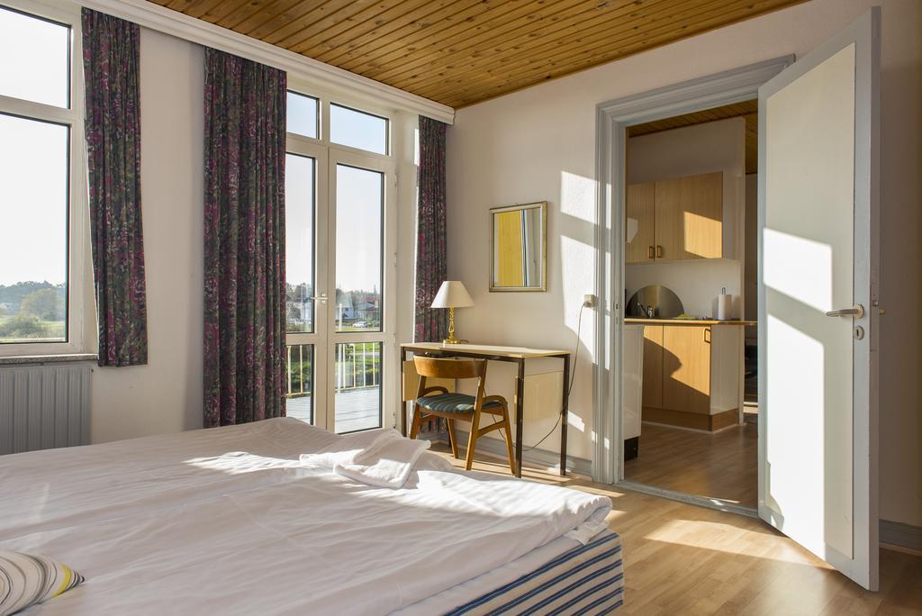 Badehotellet Grenaa Strand Rom bilde
