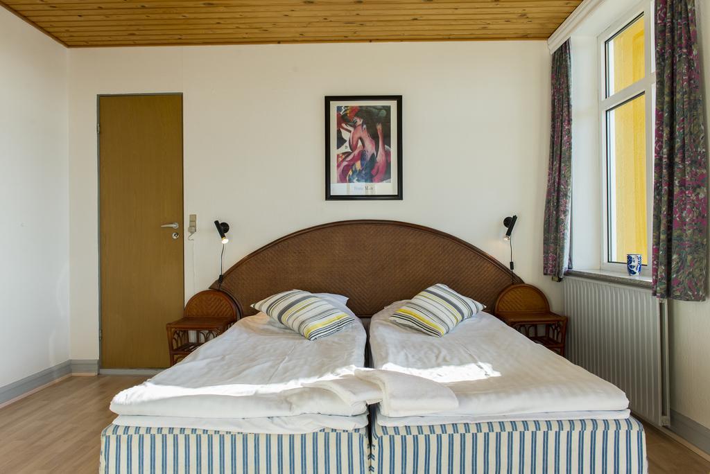 Badehotellet Grenaa Strand Eksteriør bilde